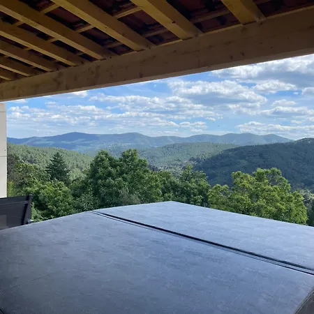 Eden Du Belvedere Cevenol - En Cevennes Au Calme Absolu Et Vue Panoramique - Piscine - Jacuzzi - Only Adult - Classe 5 Etoiles شقة