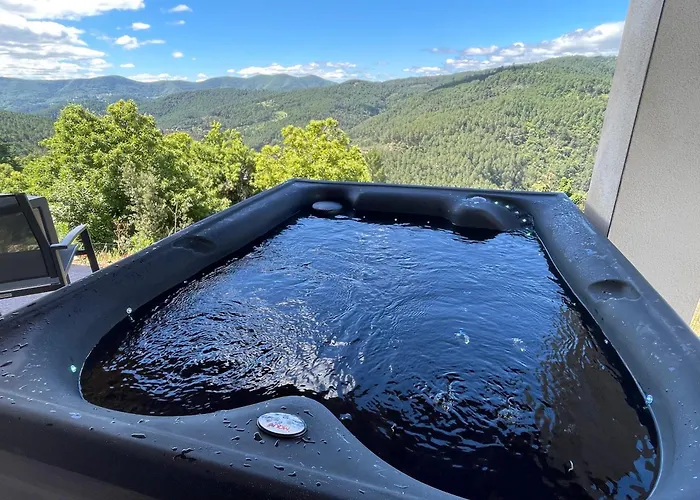 Eden Du Belvedere Cevenol - En Cevennes Au Calme Absolu Et Vue Panoramique - Piscine - Jacuzzi - Only Adult - Classe 5 Etoiles *